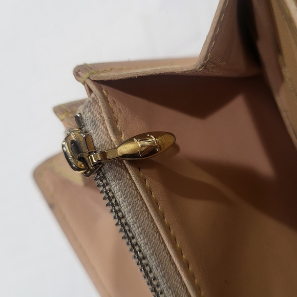 Louis Vuitton, Pre-Loved Takashi Murakami Long Wallet - Picture 8 of 12